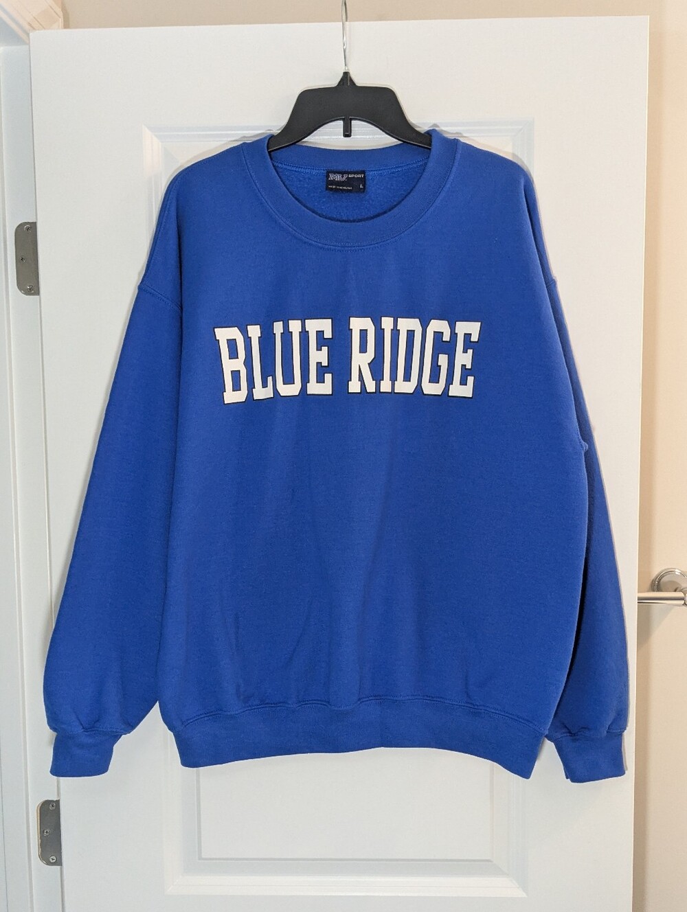 MV Sport Blue Ridge Collegiate Blue Sweater, Size L